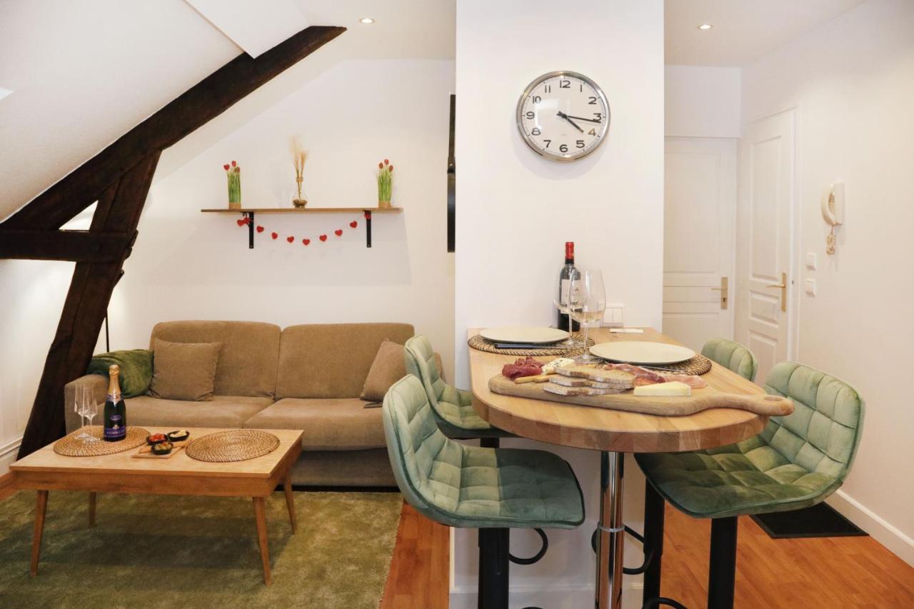 Rooftop - Cosy Flat Centre Senlis Senlis  Esterno foto