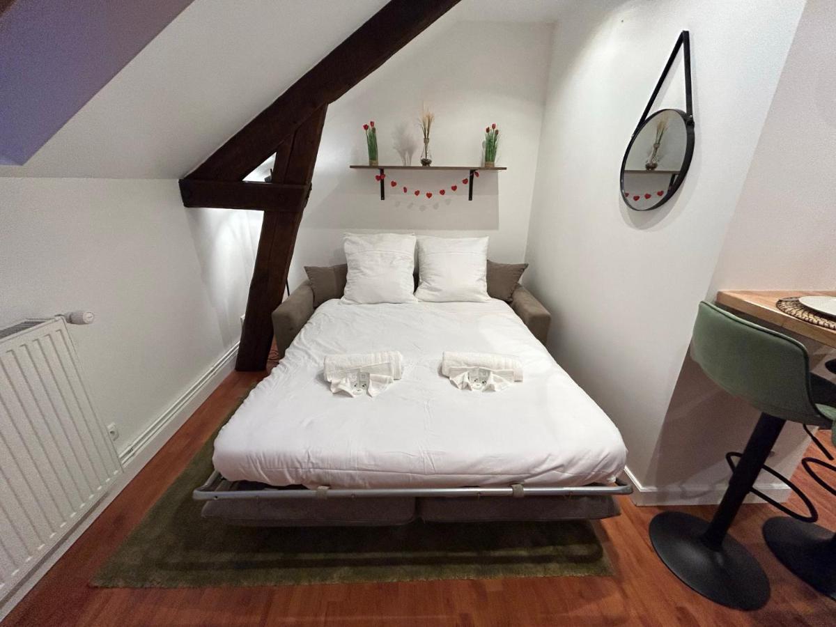 Rooftop - Cosy Flat Centre Senlis Senlis  Esterno foto
