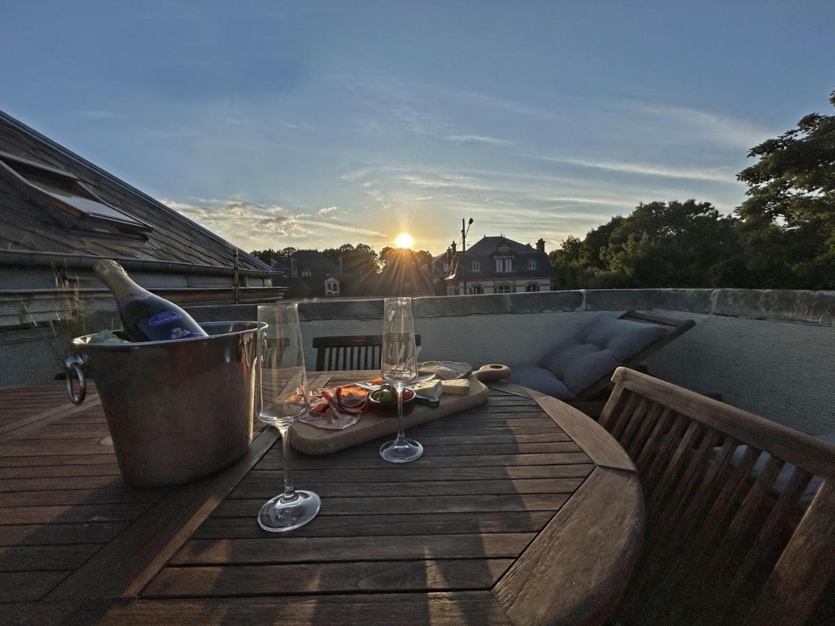 Rooftop - Cosy Flat Centre Senlis Senlis  Esterno foto